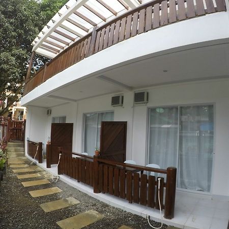 Neela Tourist Lodge Ель-Нідо Екстер'єр фото